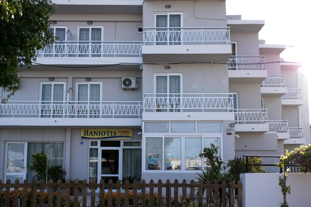 פליראקי Haniotis Studios מראה חיצוני תמונה